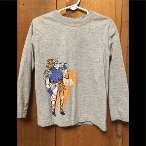 Hanna Andersson Viking size 100( 4 )Top